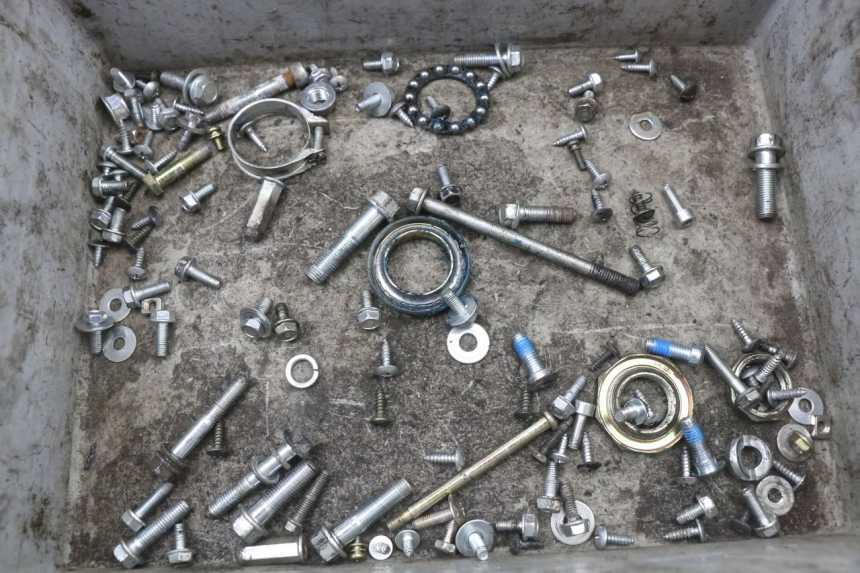 photo de SCHRAUBENBEUTEL JM MOTORS SANTANA 50 (2014 - 2023) - Hauptansicht