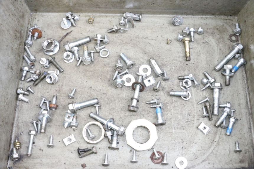 photo de SCHRAUBENBEUTEL JM MOTORS SANTANA 50 (2014 - 2023) - Detailansicht des Bauteils