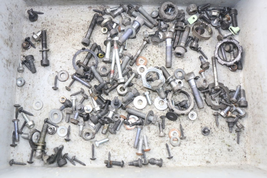 photo de SCHRAUBEN PEUGEOT SATELIS 300 (2012 - 2015) - Detailansicht des Bauteils