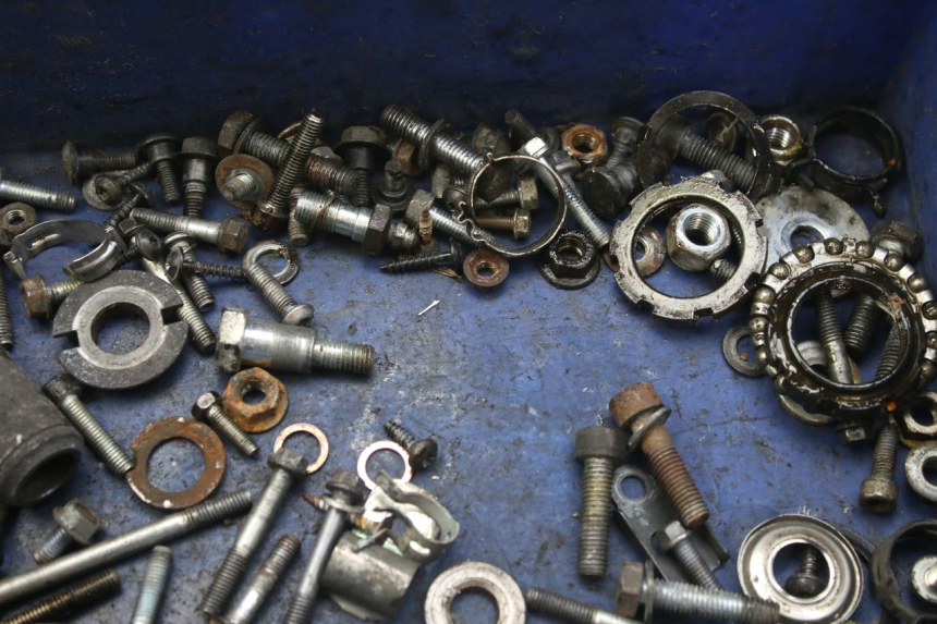 photo de SCHRAUBENBEUTEL PEUGEOT SATELIS 125 (2010 - 2012) - Alternative Perspektive