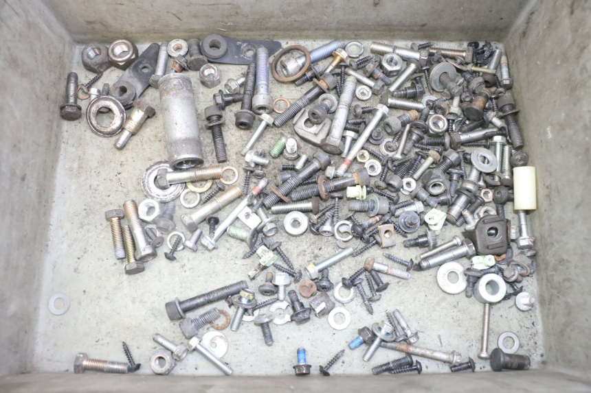 photo de SCHRAUBEN PEUGEOT SATELIS 125 (2013 - 2018) - Hauptansicht