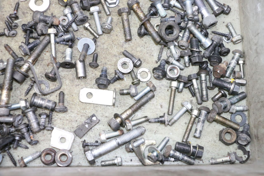 photo de SCHRAUBENBEUTEL PEUGEOT SATELIS 125 (2010 - 2012) - Technische Nahaufnahme