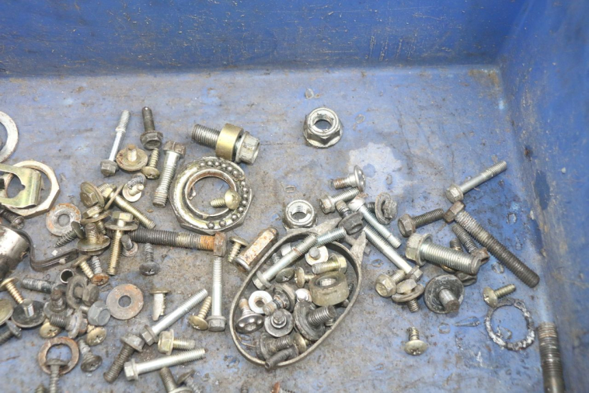 photo de SCHRAUBENBEUTEL HONDA SCV LEAD 100 (2003 - 2007) - Detailansicht des Bauteils