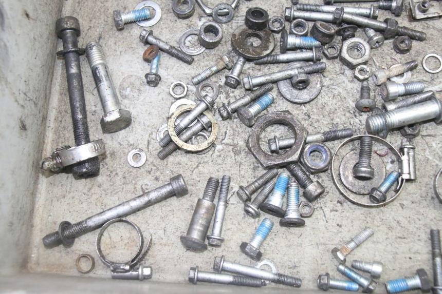 photo de SCHRAUBEN DERBI SENDA SM DRD 50 (2008 - 2013) - Alternative Perspektive