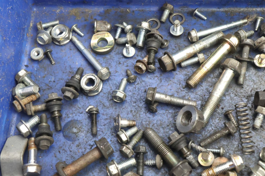 photo de SCHRAUBEN HONDA SH 125 (2001 - 2003) - Detailansicht des Bauteils