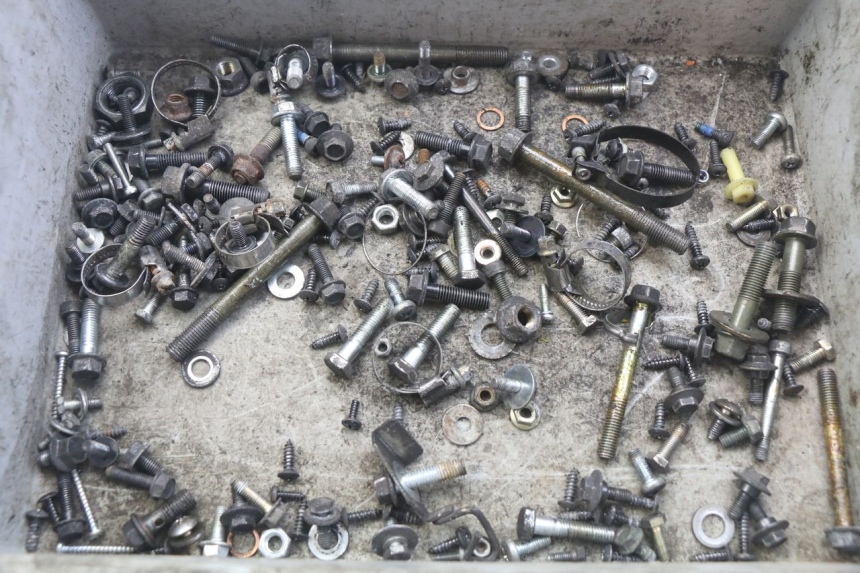 photo de SCHRAUBEN MBK SKYCRUISER 125 (2006 - 2009) - Zoom auf Gebrauchszustand