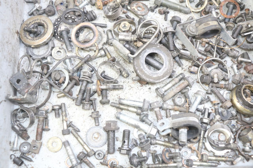 photo de SCHRAUBENBEUTEL MBK SKYLINER 125 (1998 - 2001) - Detailansicht des Bauteils