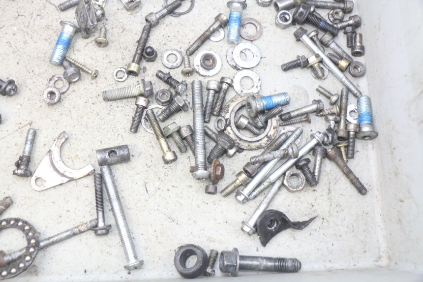 photo de SCHRAUBENBEUTEL YAMAHA SLIDER NAKED 50 (2004 - 2018) - Zoom auf Gebrauchszustand