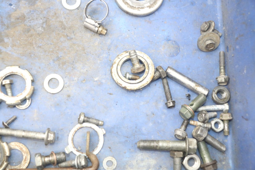 photo de SCHRAUBENBEUTEL YAMAHA SLIDER NAKED 50 (2004 - 2018) - Alternative Perspektive