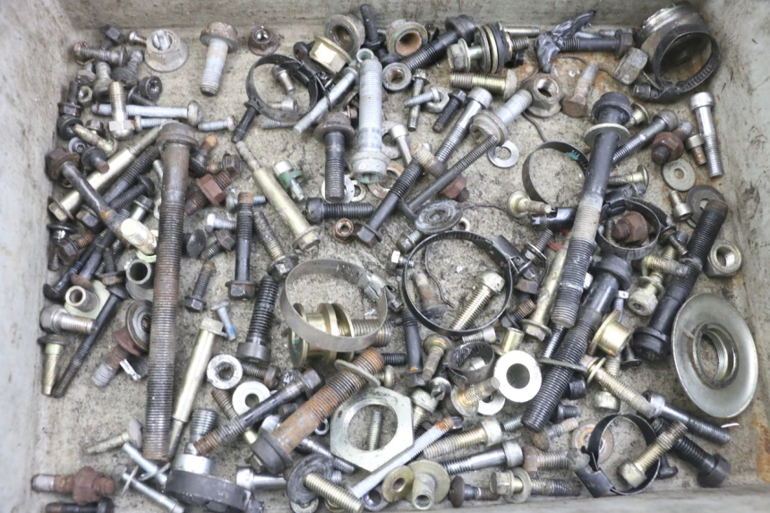 photo de SCHRAUBENBEUTEL TRIUMPH SPEED TRIPLE T301 900 (1994 - 1996) - Detailansicht des Bauteils