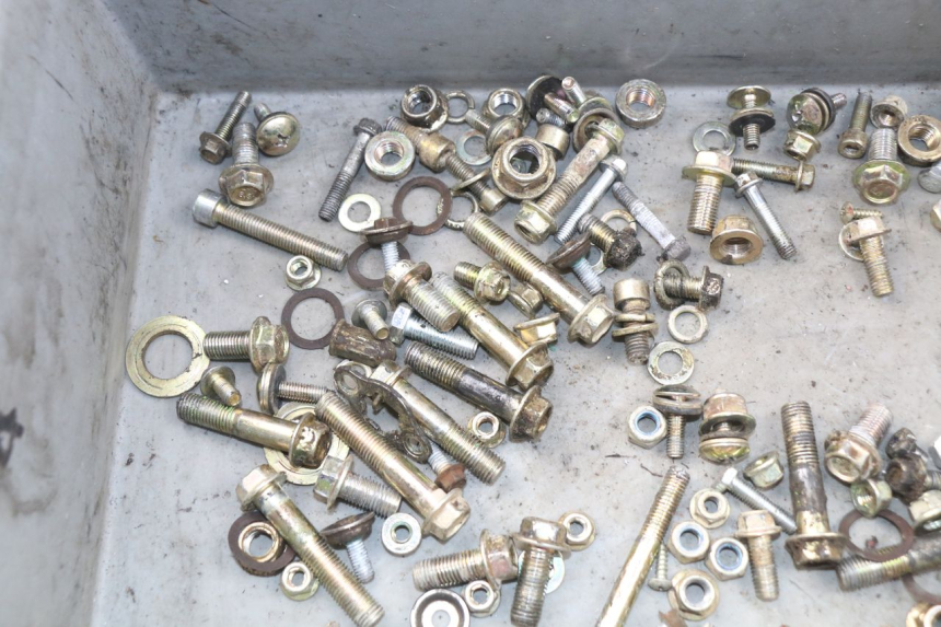 photo de SCHRAUBEN ORION SPORTRAX 125 - Zoom auf Gebrauchszustand