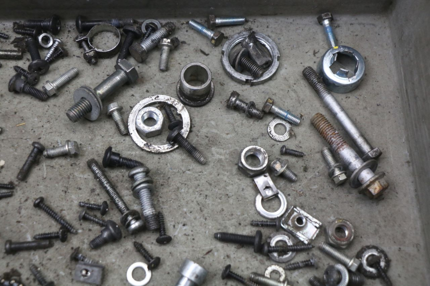 photo de SCHRAUBENBEUTEL APRILIA SR 2T 50 (2018 - 2022) - Zoom auf Gebrauchszustand