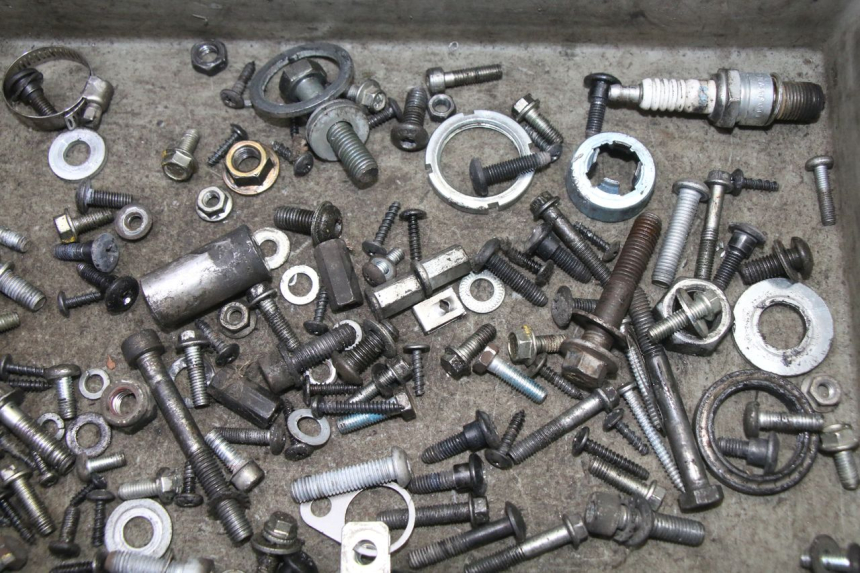 photo de SCHRAUBENBEUTEL APRILIA SR 2T 50 (2018 - 2022) - Zoom auf Gebrauchszustand