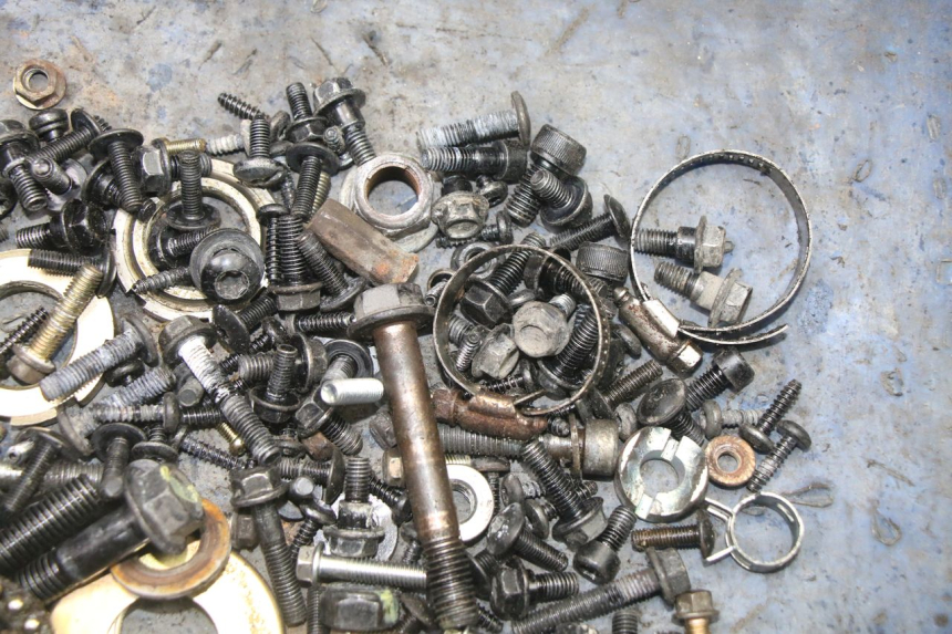 photo de SCHRAUBEN PEUGEOT STREETZONE I 2T 50 (2018 - 2020) - Zoom auf Gebrauchszustand