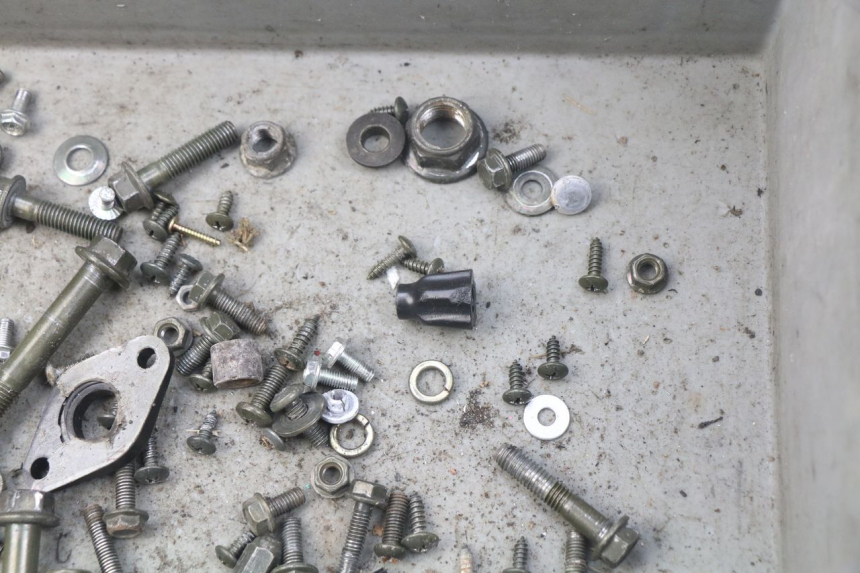 photo de SCHRAUBEN JM MOTORS SUNNY 50 (2017 - 2020) - Alternative Perspektive