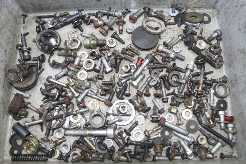 photo de SCHRAUBEN PIAGGIO SUPER LX 125 (2000 - 2003) - Hauptansicht