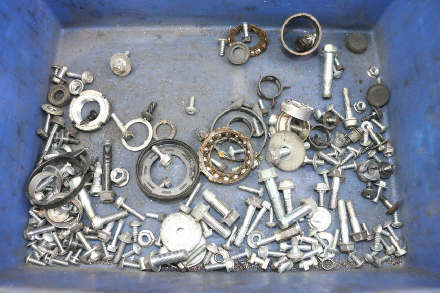 photo de SCHRAUBEN SUZUKI BURGMAN 125 (2018 - 2021) - Hauptansicht