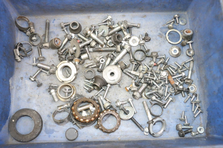 photo de SCHRAUBEN SUZUKI BURGMAN 125 (2018 - 2021) - Hauptansicht