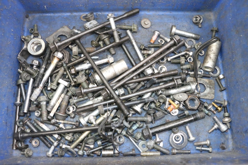 photo de SCHRAUBENBEUTEL SUZUKI SV S 650 (1999 - 2002) - Hauptansicht