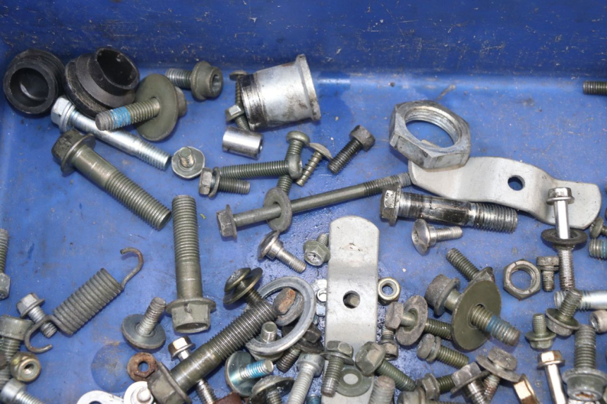 photo de SCHRAUBENBEUTEL SUZUKI XF FREEWIND 650 (1997 - 2003) - Alternative Perspektive