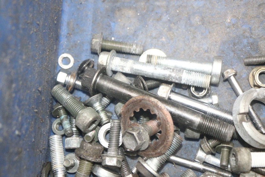 photo de SCHRAUBENBEUTEL SUZUKI SV N 650 (1999 - 2002) - Detailansicht des Bauteils