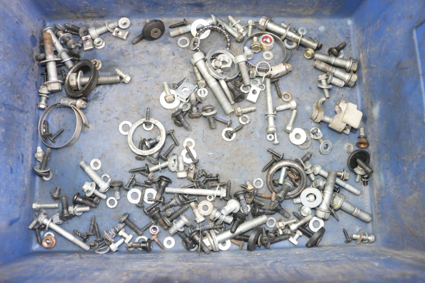 photo de SCHRAUBEN APRILIA SXR 50 (2021 - 2023) - Hauptansicht