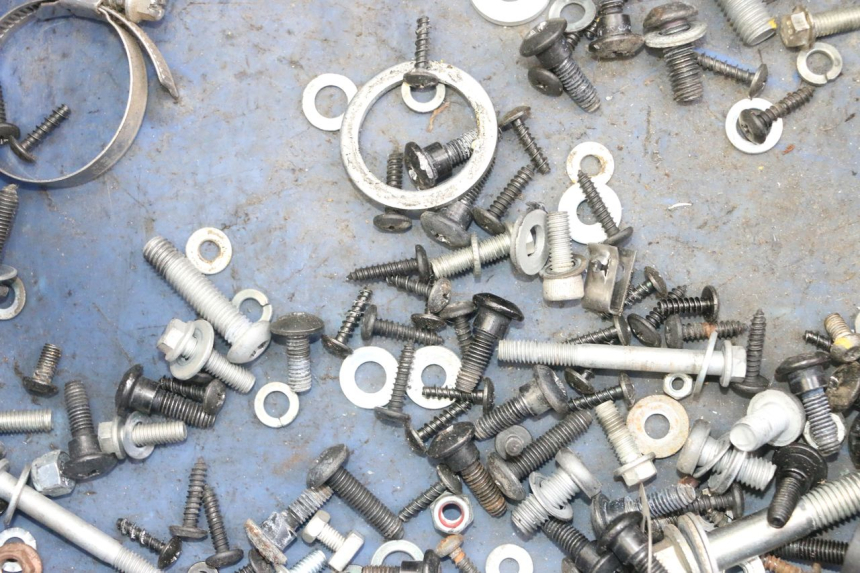 photo de SCHRAUBEN APRILIA SXR 50 (2021 - 2023) - Zoom auf Gebrauchszustand