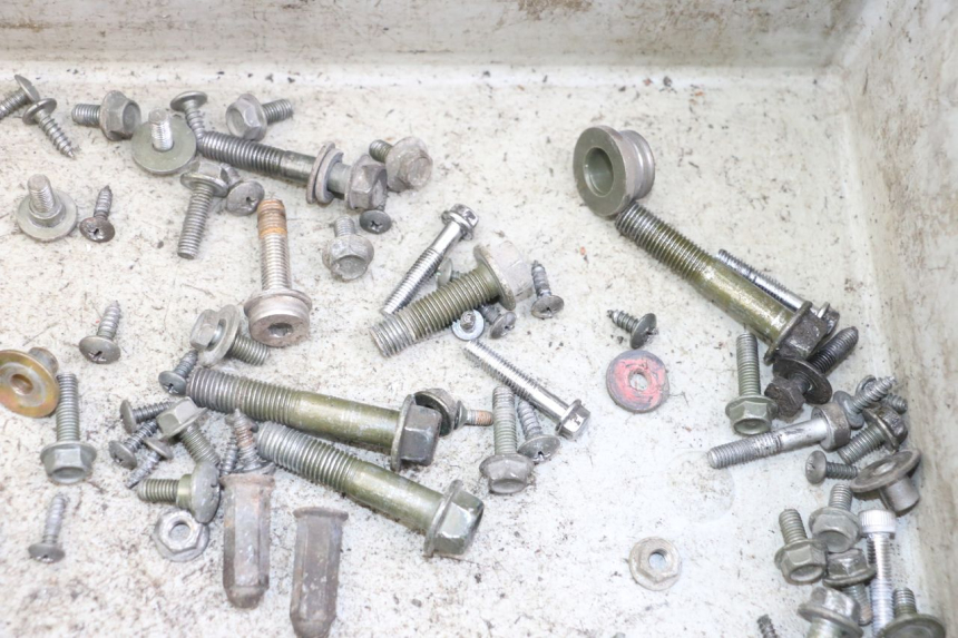 photo de SCHRAUBENBEUTEL SYM JET 14 4T 50 (2018 - 2022) - Alternative Perspektive