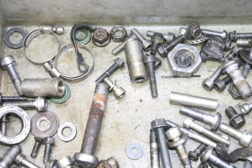 photo de SCHRAUBENBEUTEL YAMAHA TDM ABS 900 (2002 - 2014) - Zoom auf Gebrauchszustand