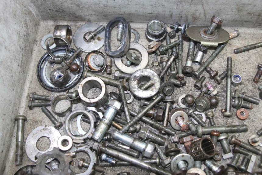 photo de SCHRAUBENBEUTEL YAMAHA TDR DELTABOX 125 (1997 - 2003) - Detailansicht des Bauteils