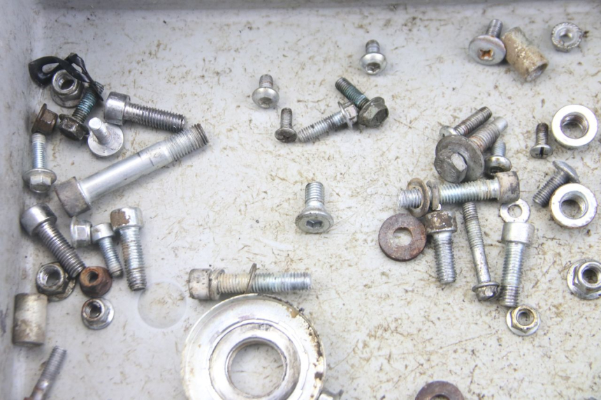 photo de SCHRAUBEN NITRO MOTORS THUNDER 125 - Technische Nahaufnahme