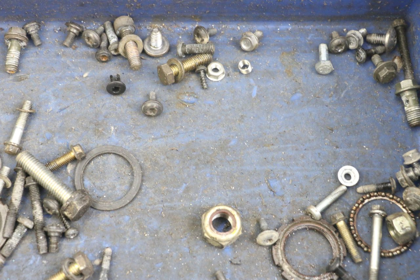 photo de SCHRAUBENBEUTEL PEUGEOT TKR TREKKER FURIOUS 50 (2005 - 2014) - Alternative Perspektive