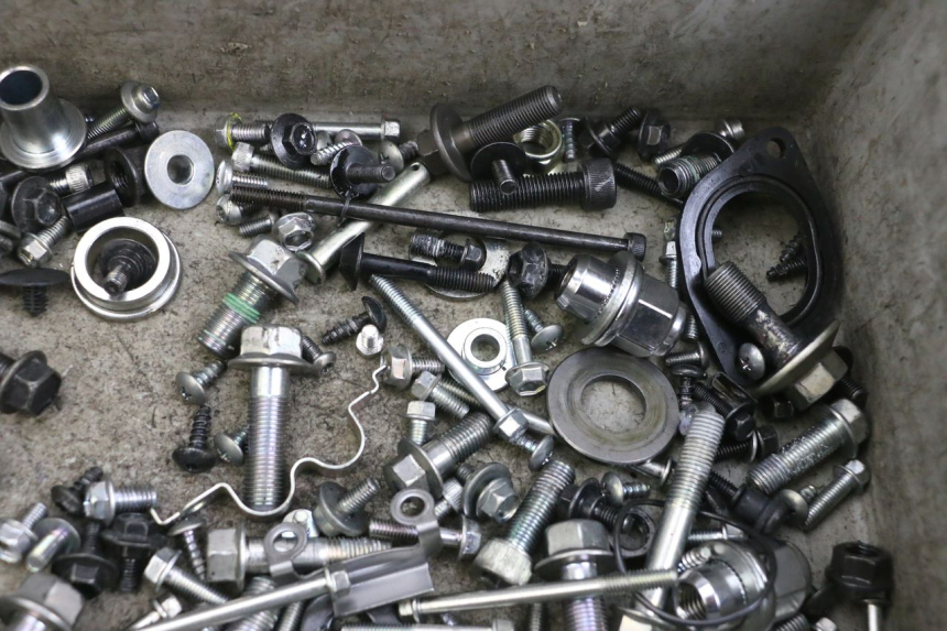 photo de SCHRAUBEN YAMAHA TRICITY 300 (2020 - 2024) - Technische Nahaufnahme