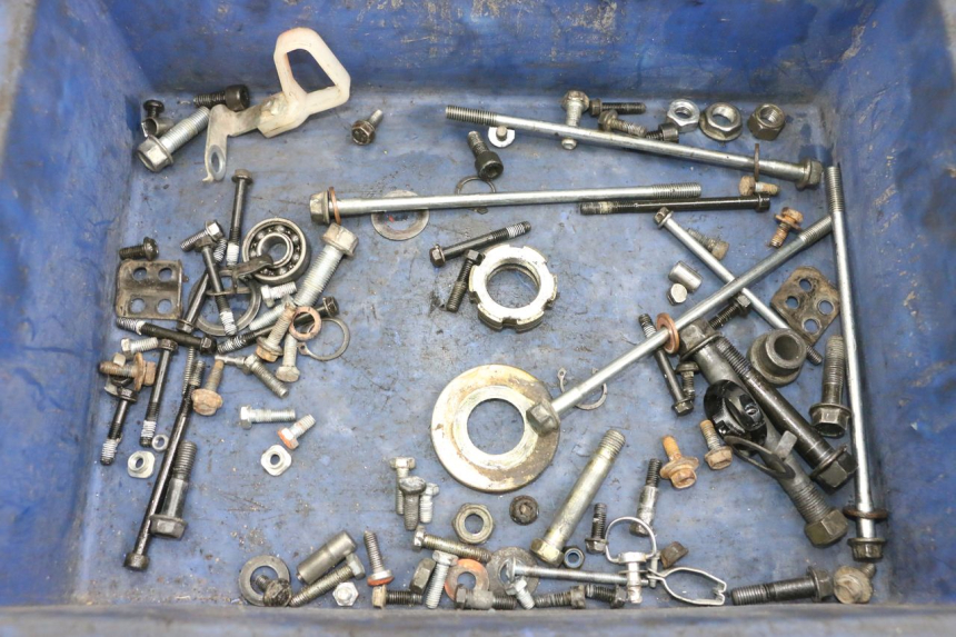 photo de SCHRAUBEN YAMAHA TTR 125 (2000 - 2020) - Hauptansicht