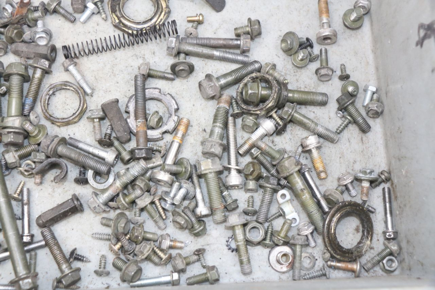 photo de SCHRAUBENBEUTEL PEUGEOT TWEET 4T 50 (2018 - 2022) - Zoom auf Gebrauchszustand