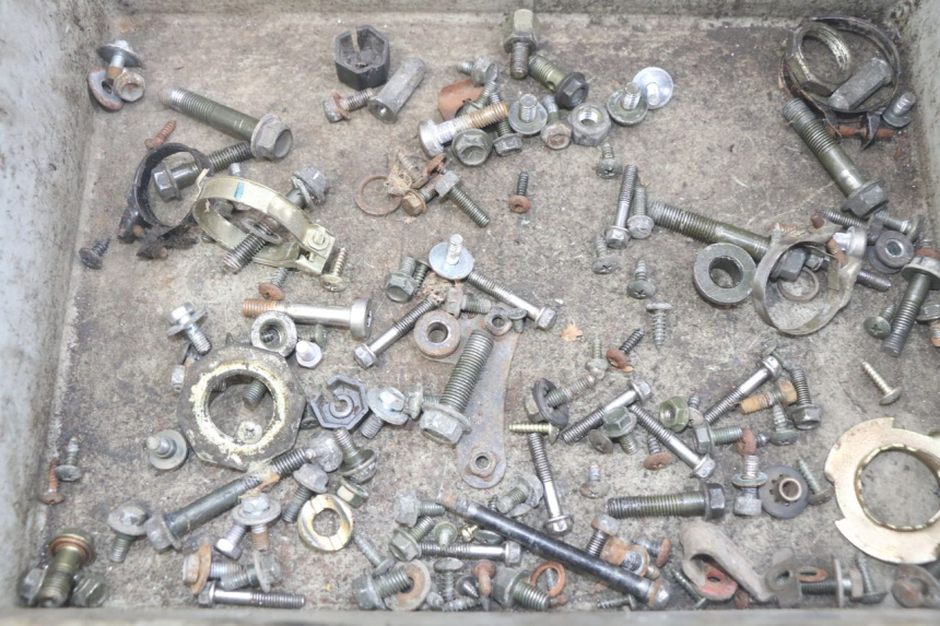 photo de SCHRAUBENBEUTEL PEUGEOT TWEET 4T 50 (2010 - 2014) - Detailansicht des Bauteils