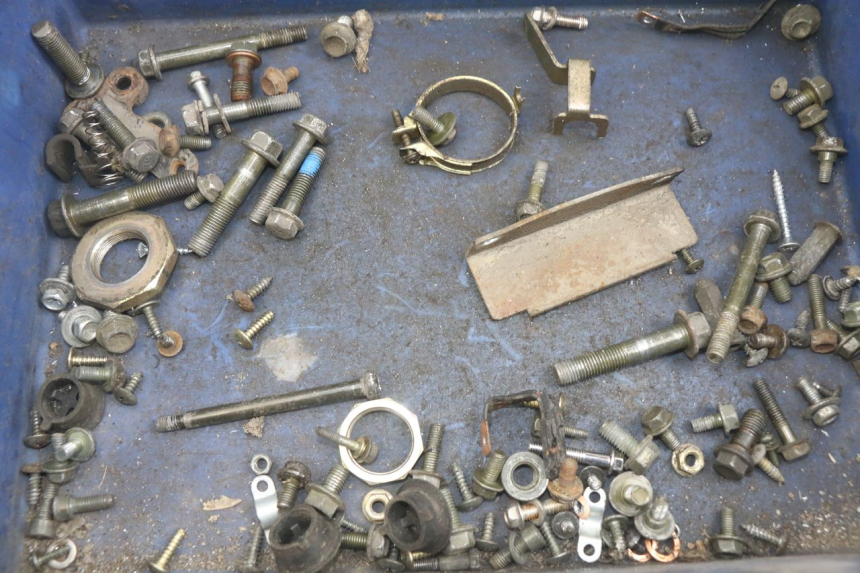 photo de SCHRAUBENBEUTEL PEUGEOT TWEET 4T 50 (2018 - 2022) - Detailansicht des Bauteils