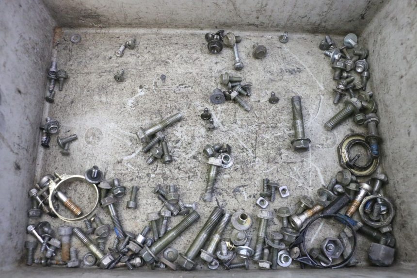 photo de SCHRAUBENBEUTEL PEUGEOT TWEET 4T 50 (2018 - 2022) - Hauptansicht