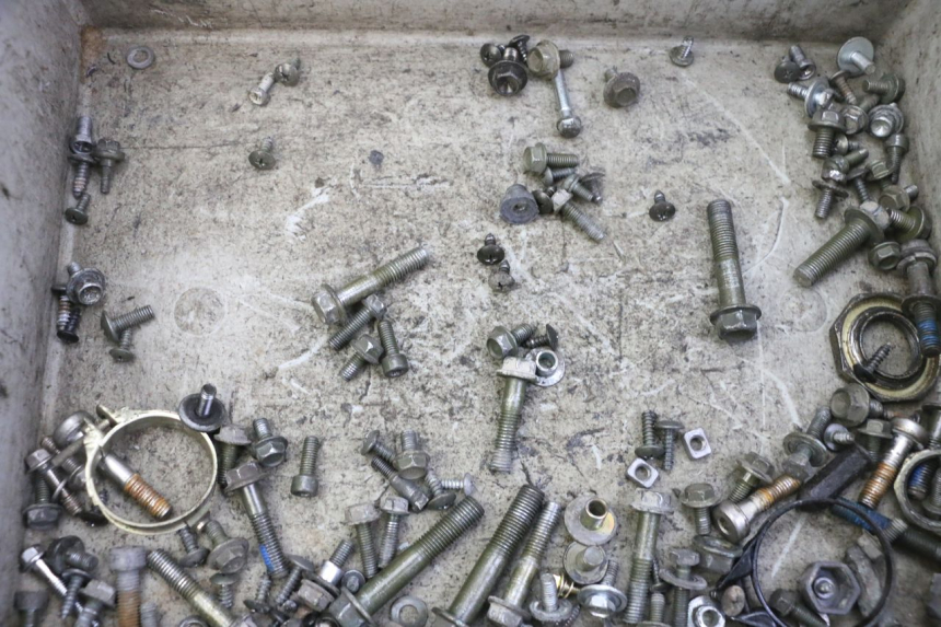 photo de SCHRAUBENBEUTEL PEUGEOT TWEET 4T 50 (2018 - 2022) - Detailansicht des Bauteils