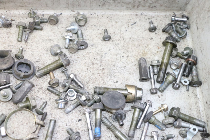 photo de SCHRAUBEN PEUGEOT TWEET PRO CARGO 50 (2018 - 2022) - Technische Nahaufnahme