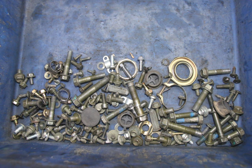 photo de SCHRAUBEN PEUGEOT TWEET PRO EFI 4T 50 (2021 - 2022) - Hauptansicht