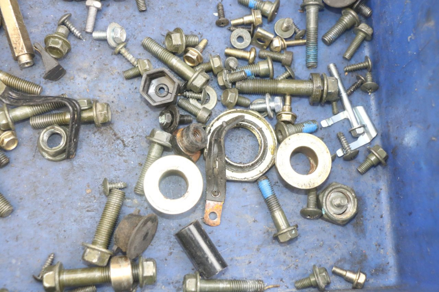 photo de SCHRAUBENBEUTEL PEUGEOT TWEET 125 (2018 - 2021) - Zoom auf Gebrauchszustand