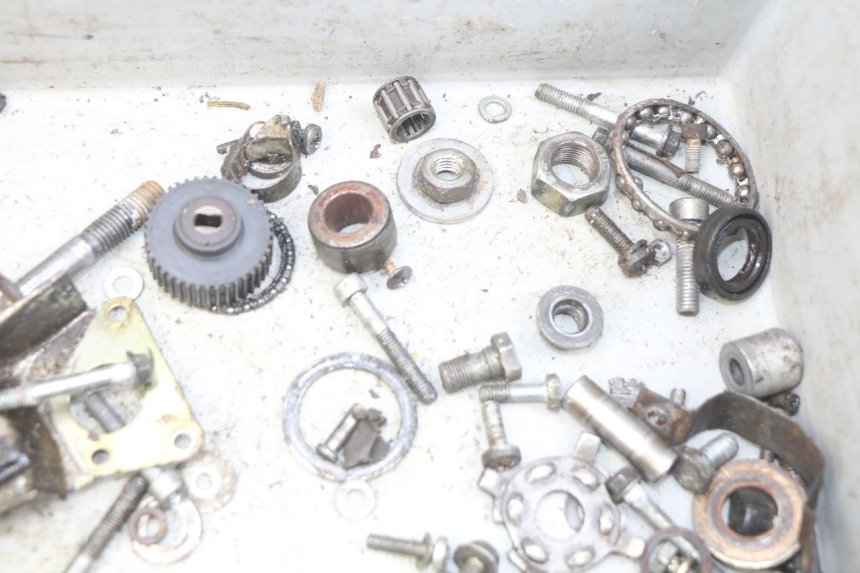 photo de SCHRAUBENBEUTEL PIAGGIO TYPHOON 50 (1993 - 1999) - Alternative Perspektive