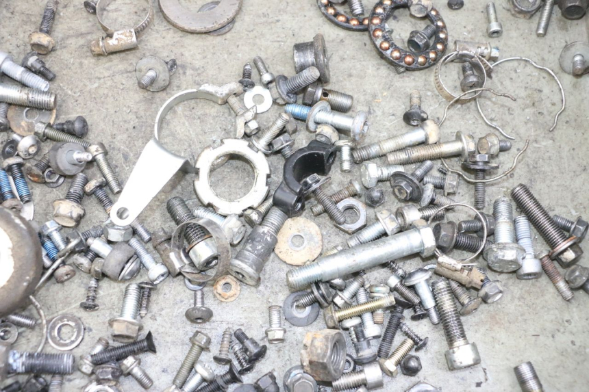 photo de SCHRAUBEN YAMAHA TZR 50 (2008 - 2016) - Detailansicht des Bauteils