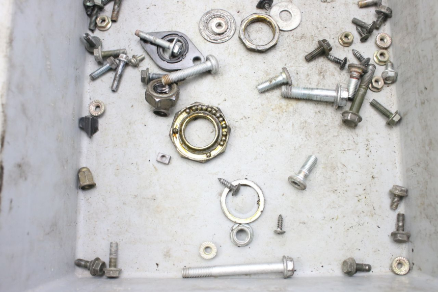 photo de SCHRAUBENBEUTEL PEUGEOT V-CLIC VCLIC 50 (2007 - 2013) - Alternative Perspektive