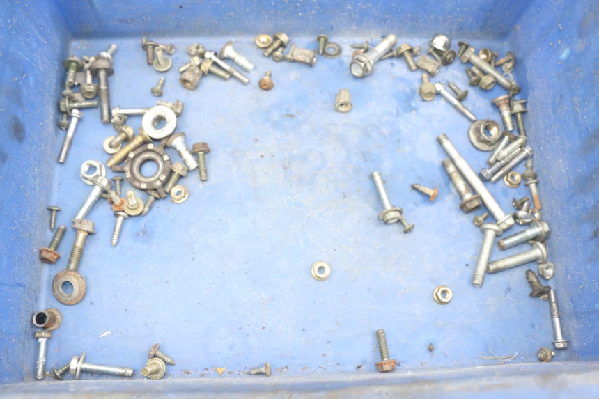 photo de SCHRAUBENBEUTEL PEUGEOT V-CLIC VCLIC 50 (2007 - 2013) - Detailansicht des Bauteils