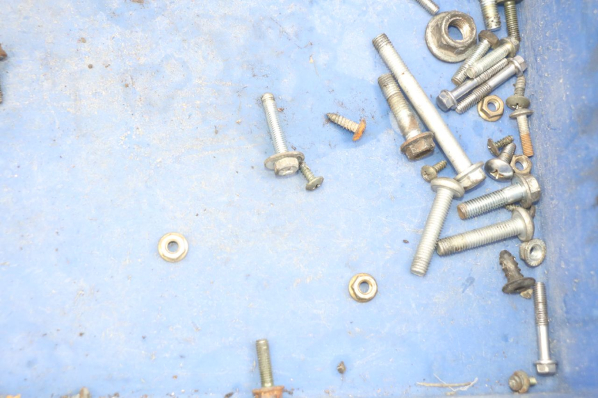 photo de SCHRAUBENBEUTEL PEUGEOT V-CLIC VCLIC 50 (2007 - 2013) - Zoom auf Gebrauchszustand