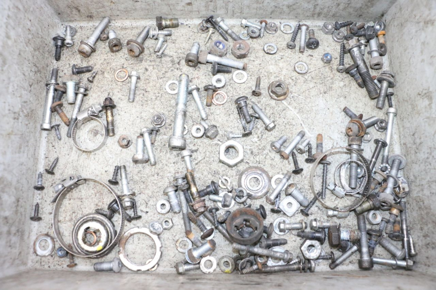 photo de SCHRAUBENBEUTEL PIAGGIO VESPA GTS SUPER IE 125 (2009 - 2016) - Hauptansicht