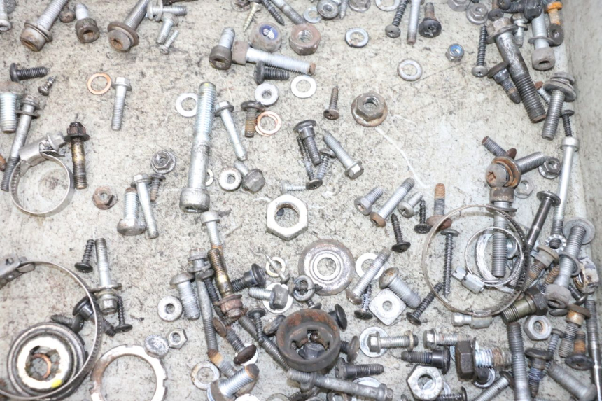 photo de SCHRAUBENBEUTEL PIAGGIO VESPA GTS SUPER IE 125 (2009 - 2016) - Detailansicht des Bauteils