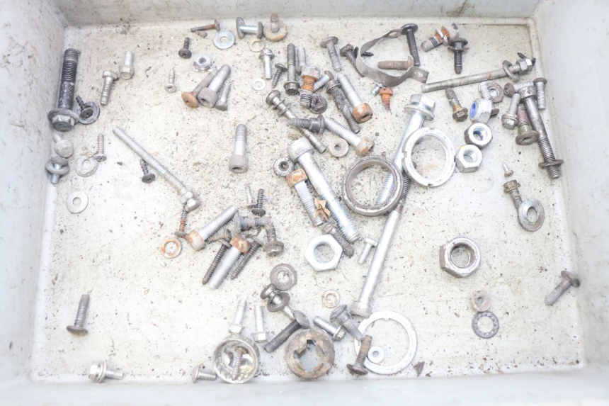 photo de SCHRAUBENBEUTEL PIAGGIO VESPA LX 2T 50 (2005 - 2013) - Hauptansicht